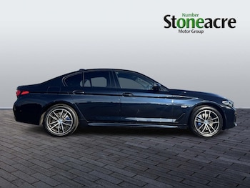 Used BMW 5 Series 2022 for sale - 75720654: Photo