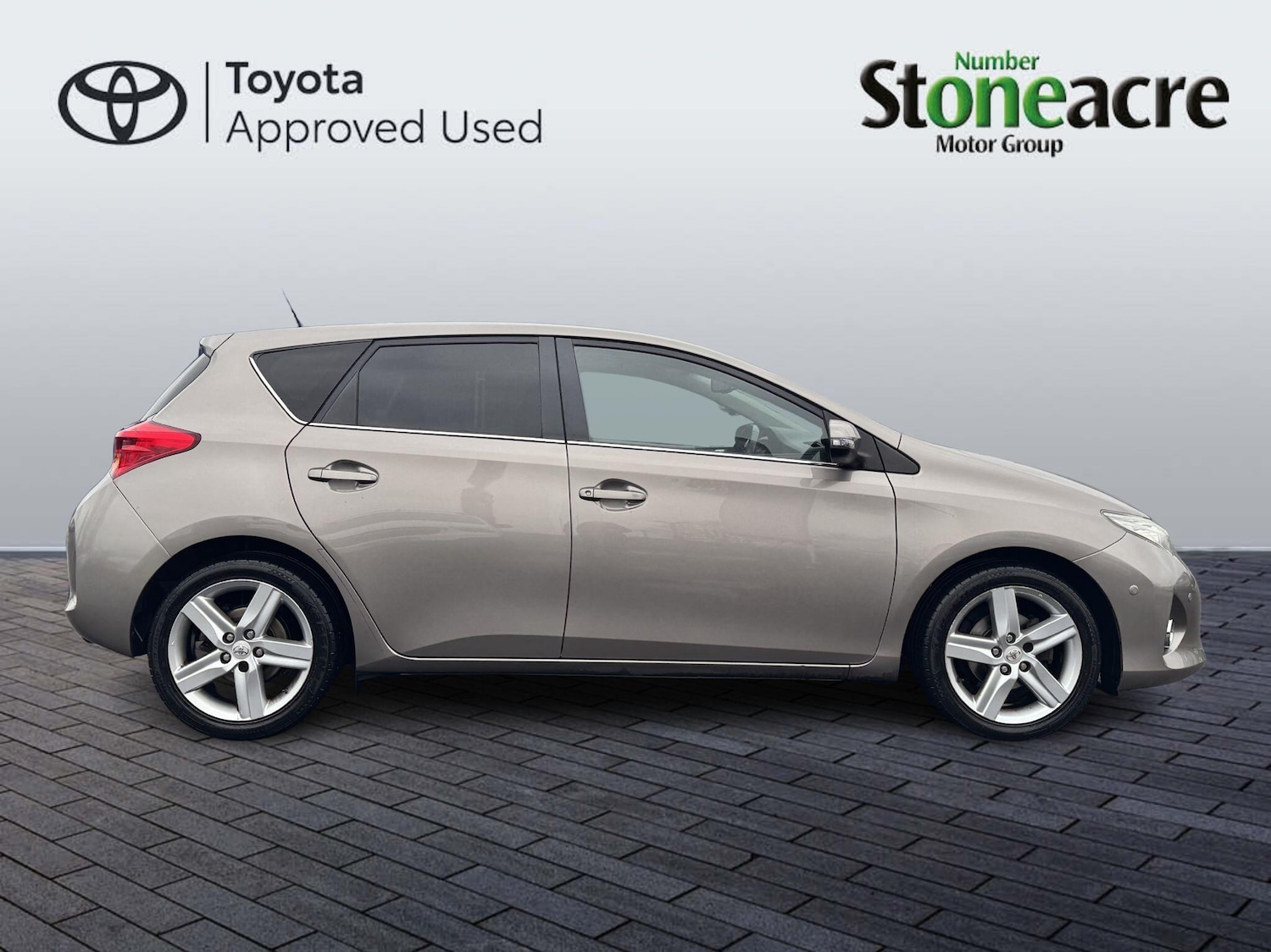 Used Toyota Auris for sale - 77510032: Photo 2