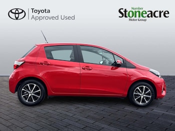 Used Toyota Yaris 2019 for sale - 79553455: Photo