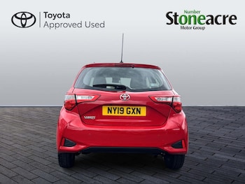 Used Toyota Yaris 2019 for sale - 79553455: Photo