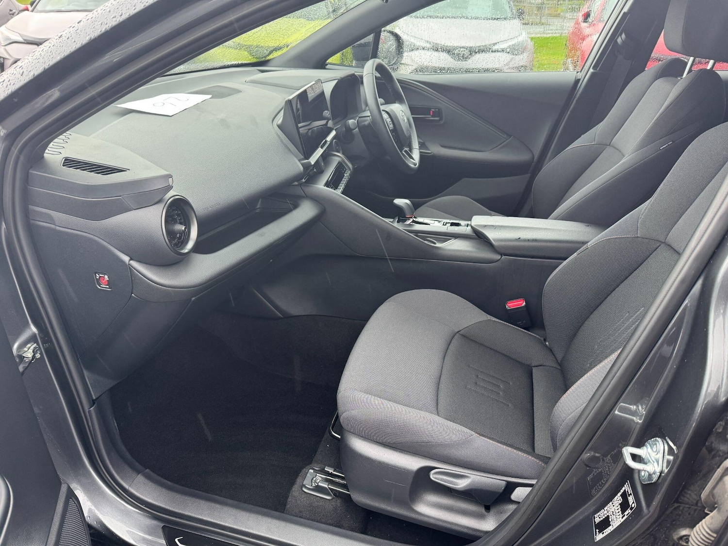 Used Toyota C-HR 2025 for sale - 77709871: Photo 14