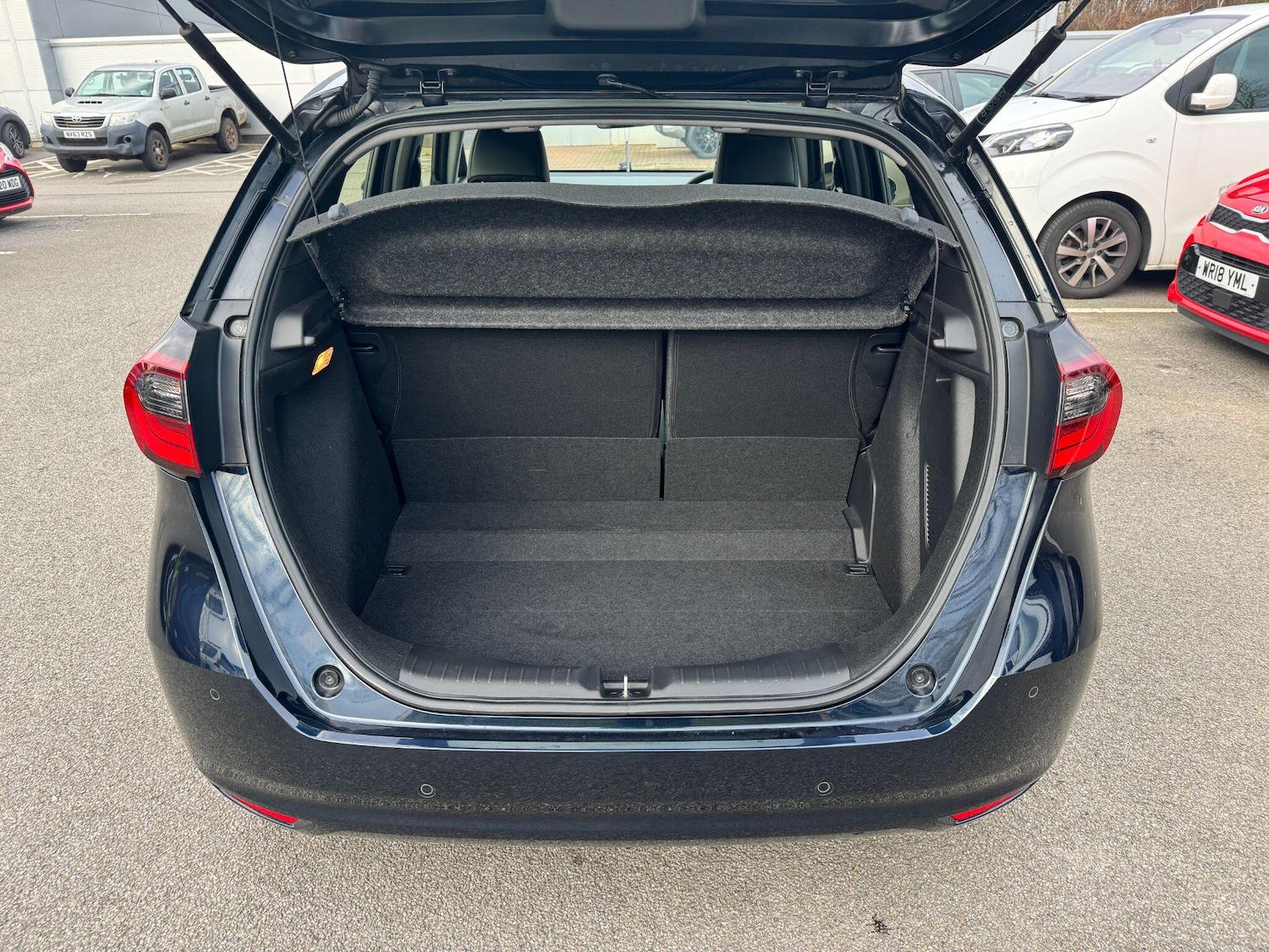 Used Honda Jazz 2023 for sale - 77468002: Photo 10