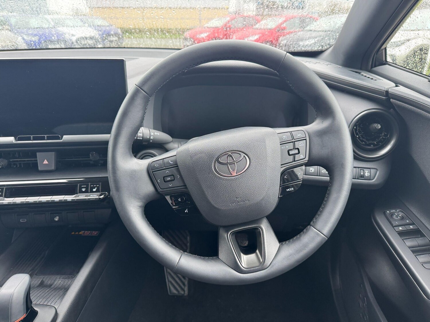 Used Toyota C-HR 2024 for sale - 77709874: Photo 17