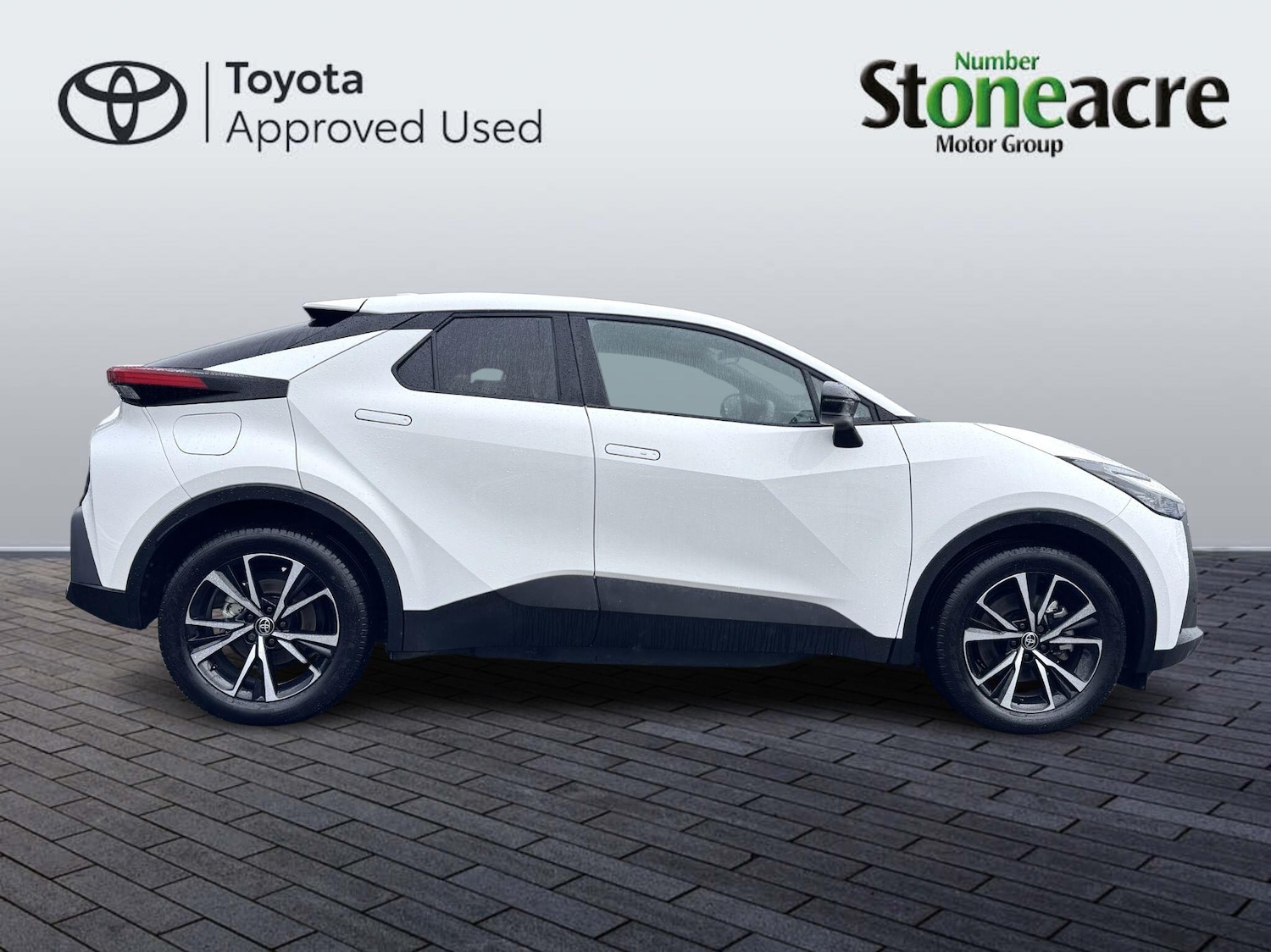 Used Toyota C-HR 2024 for sale - 77709874: Photo 2