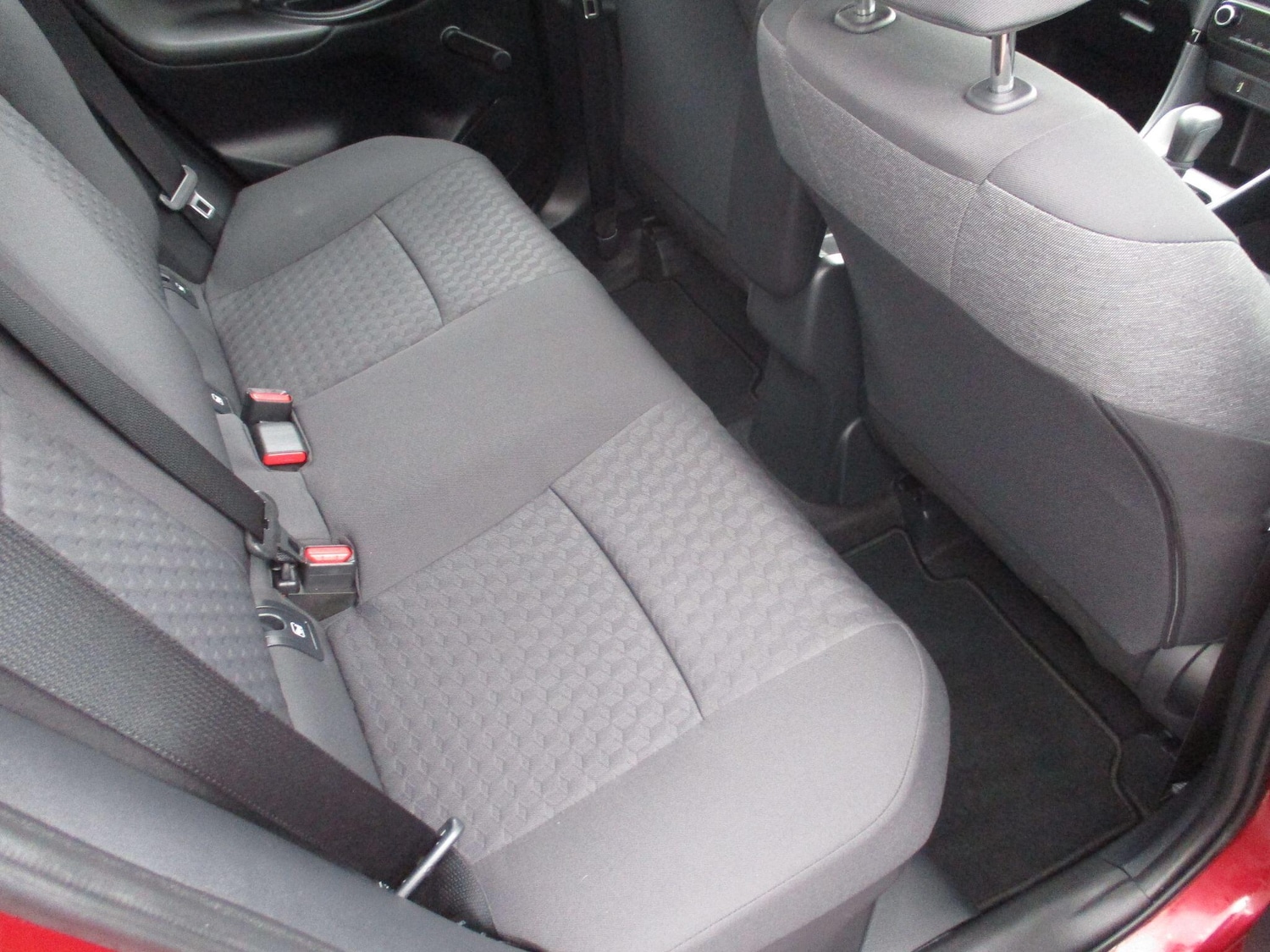 Used Toyota Yaris for sale - 77957007: Photo 12