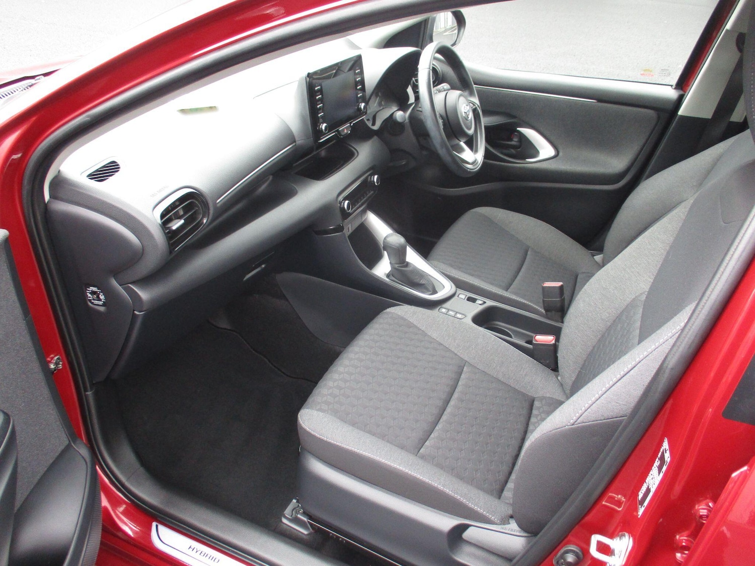 Used Toyota Yaris for sale - 77957007: Photo 14