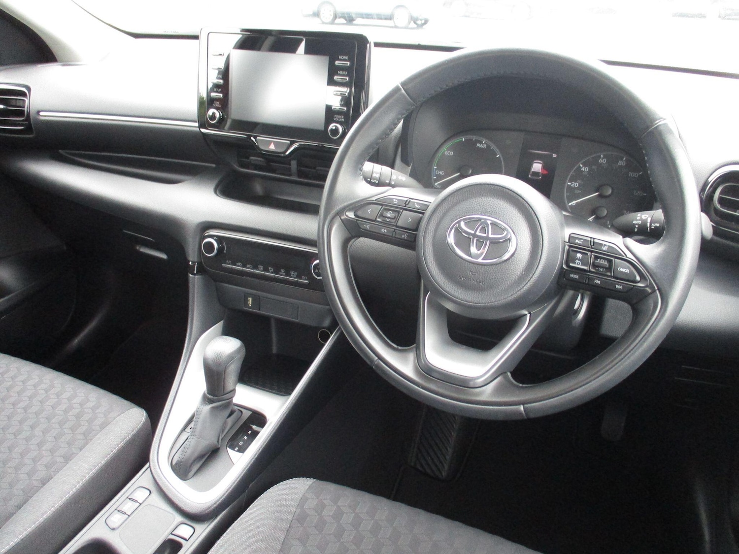 Used Toyota Yaris for sale - 77957007: Photo 16