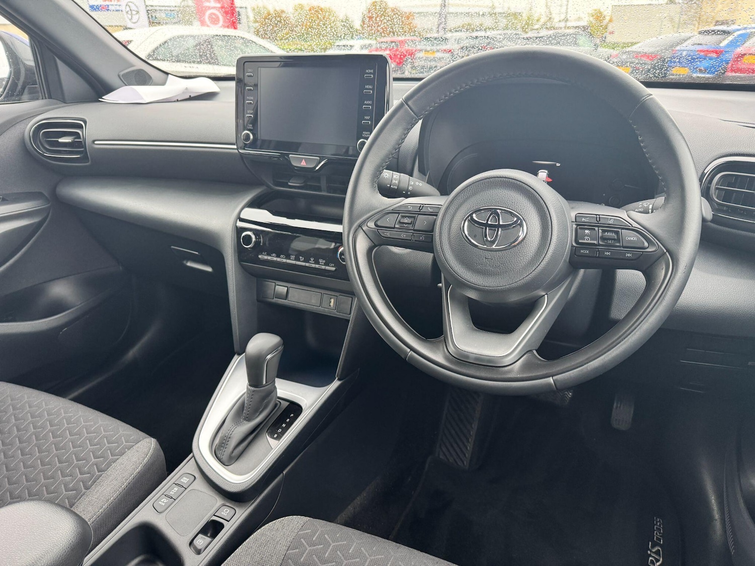 Used Toyota Yaris Cross 2023 for sale - 76965543: Photo 16