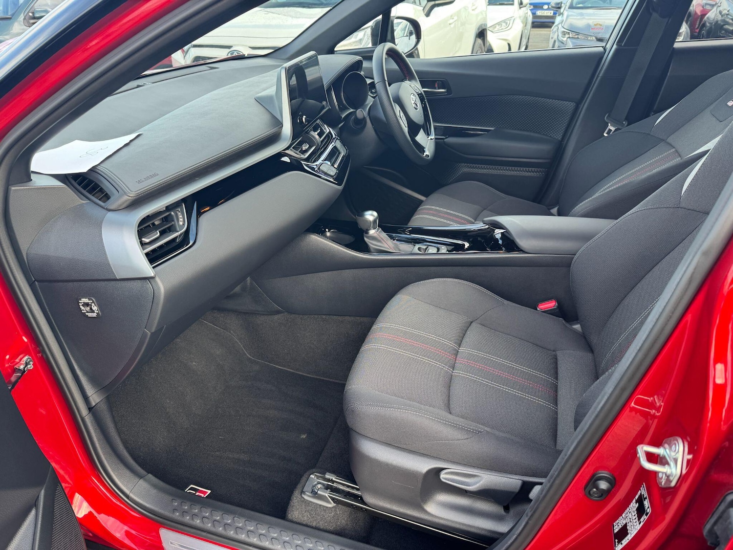 Used Toyota C-HR 2023 for sale - 78034028: Photo 14