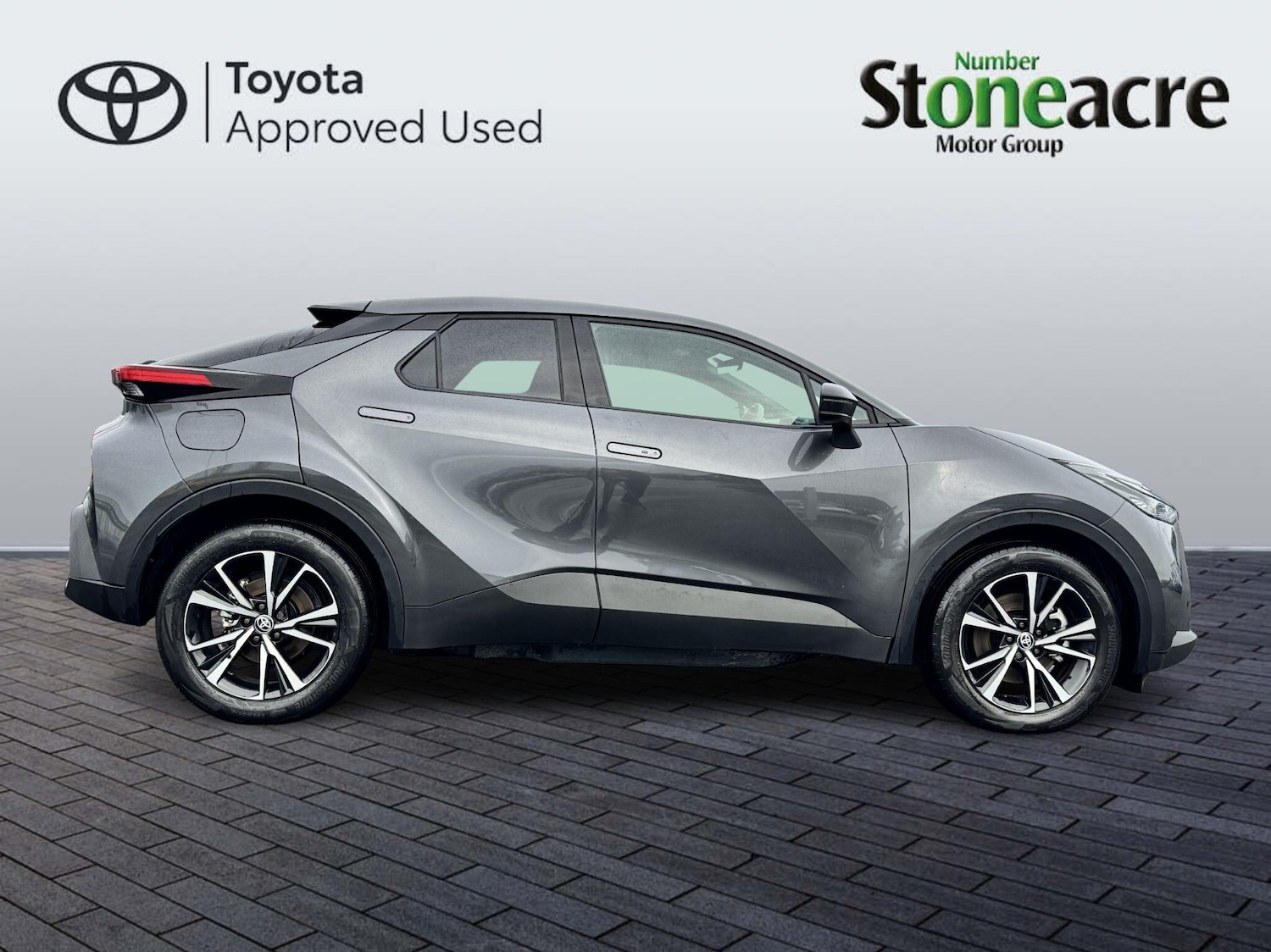 Used Toyota C-HR 2024 for sale - 77411515: Photo 2
