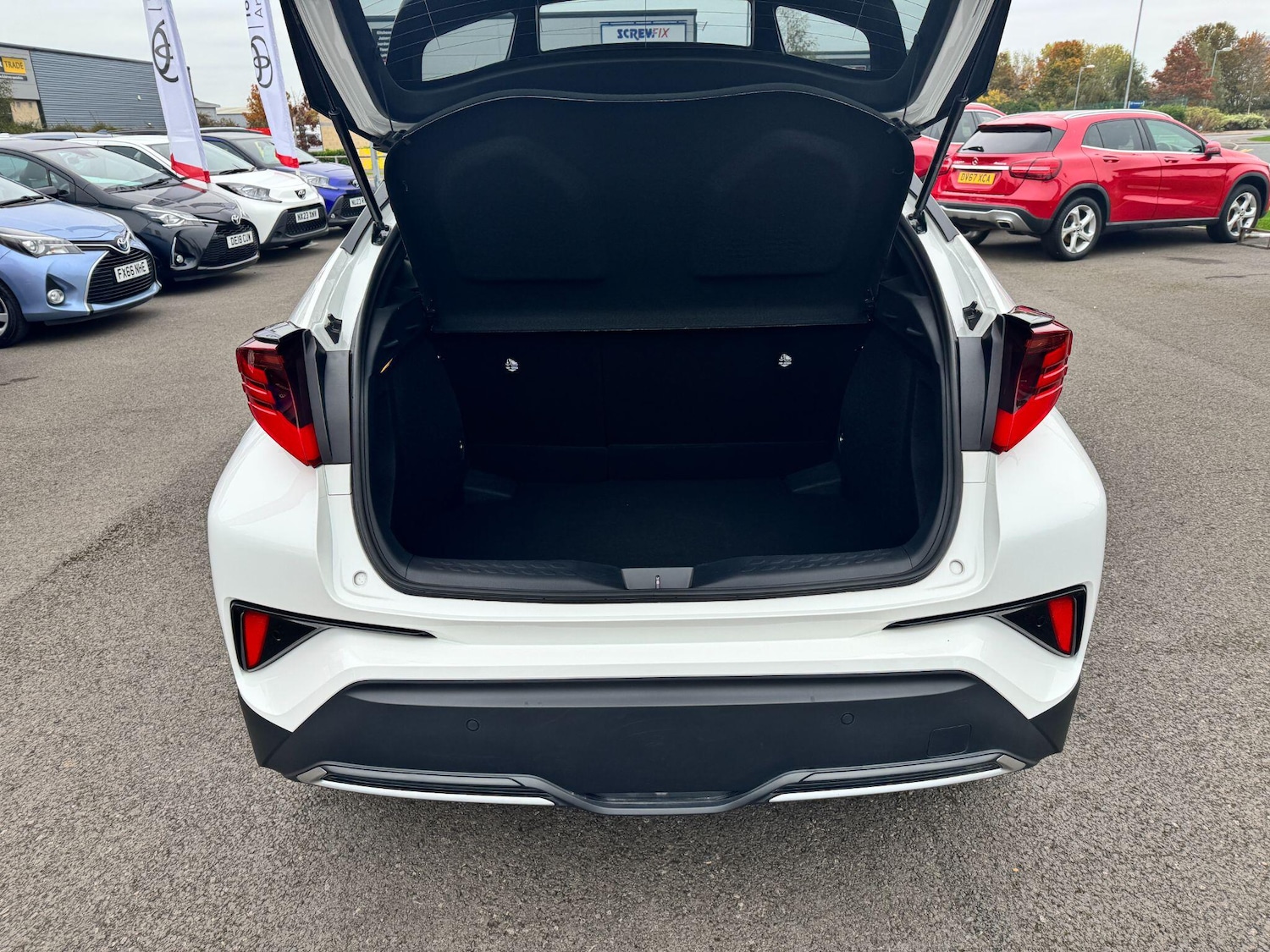 Used Toyota C-HR 2023 for sale - 76855715: Photo 10