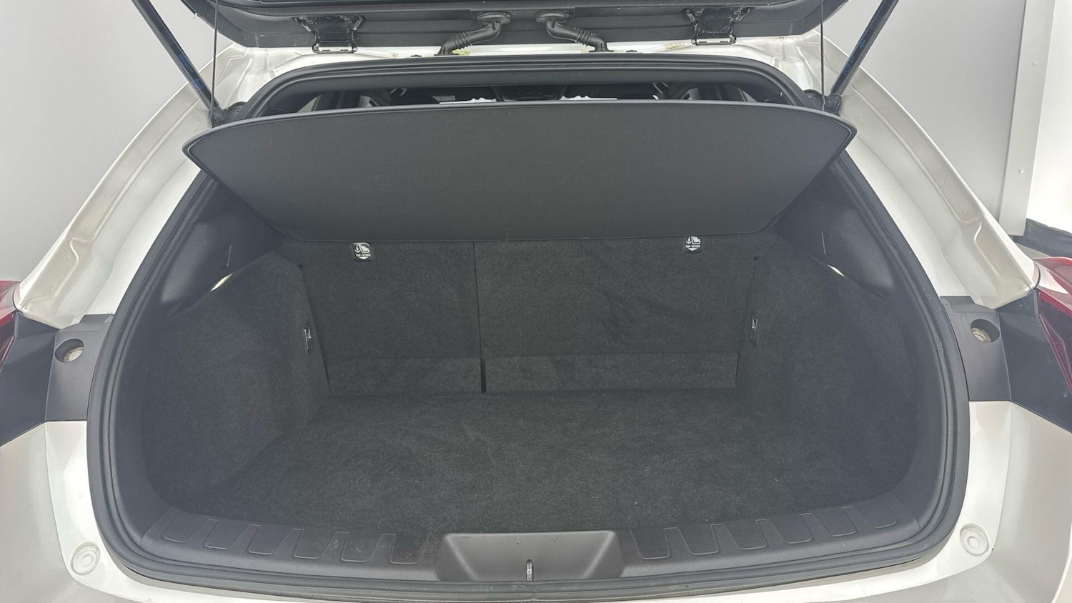 Used Lexus UX 2021 for sale - 77411645: Photo 10