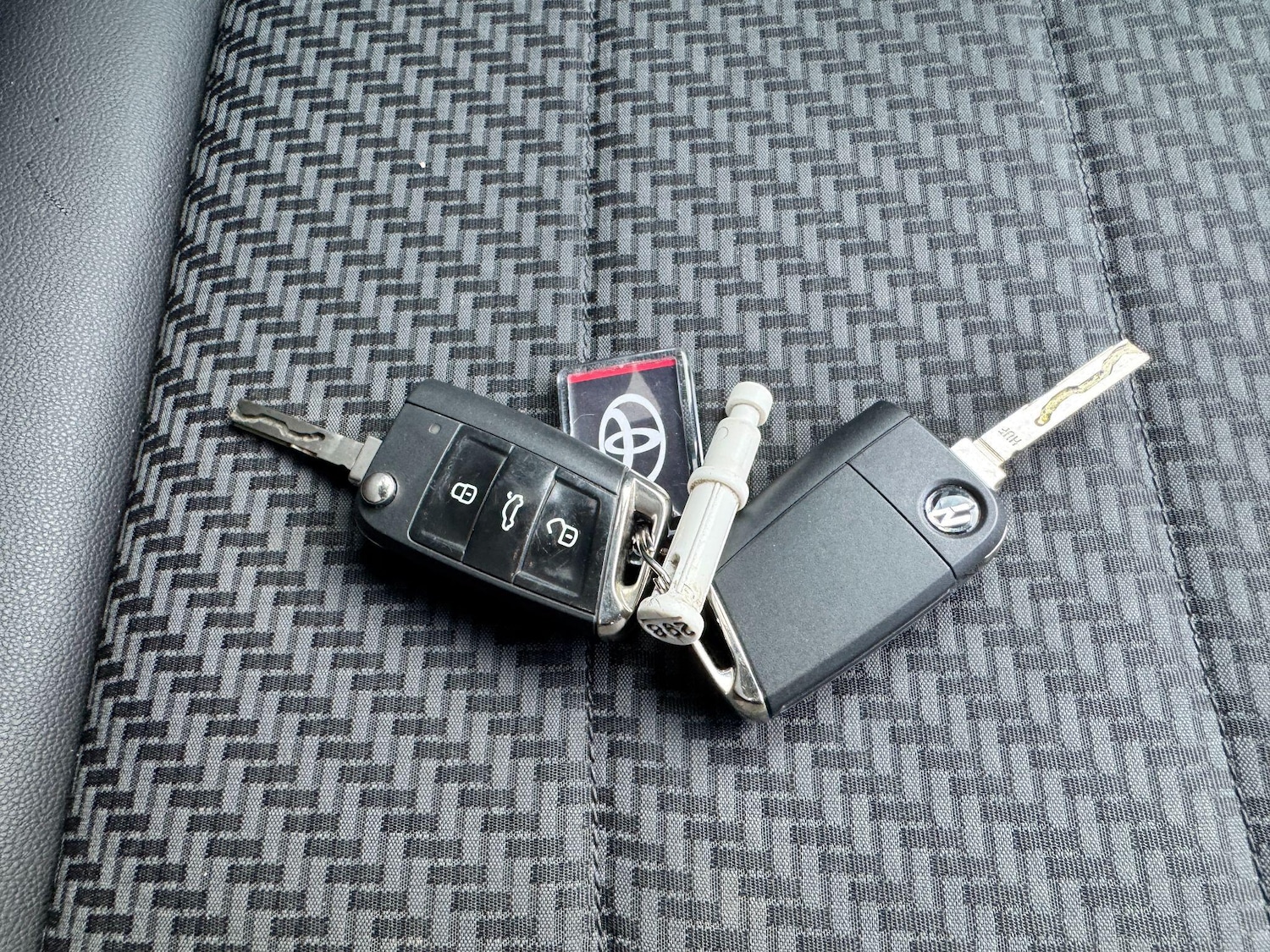 Used Volkswagen T-Roc 2018 for sale - 76965371: Photo 20