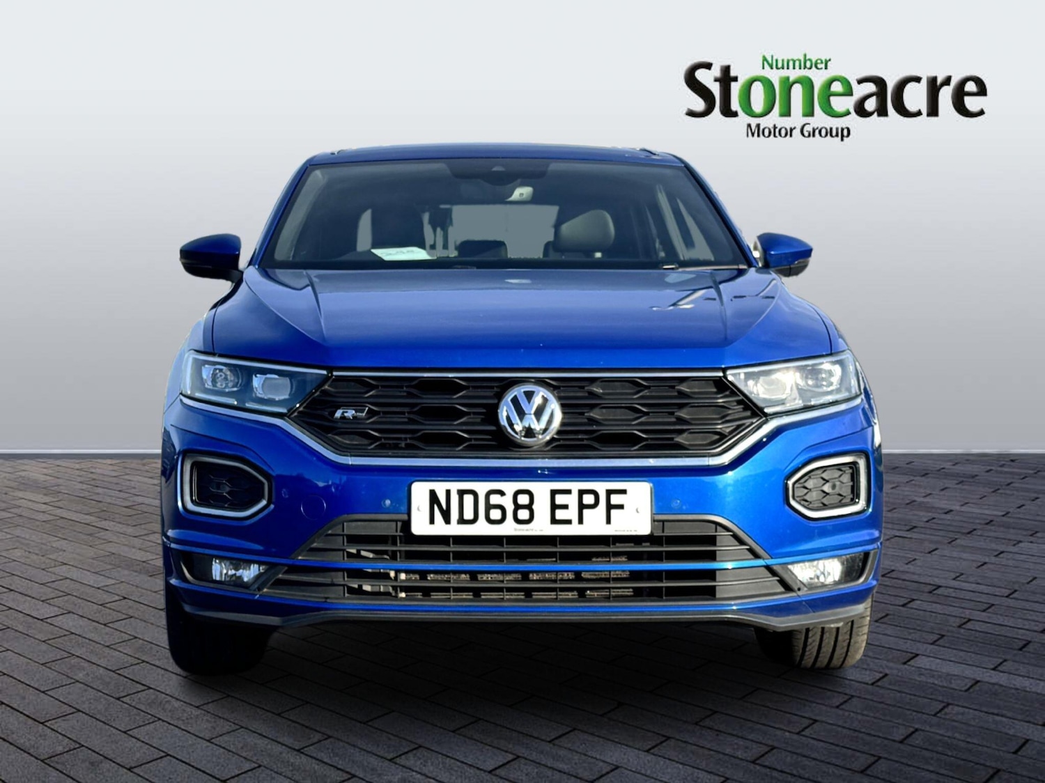 Used Volkswagen T-Roc 2018 for sale - 76965371: Photo 8
