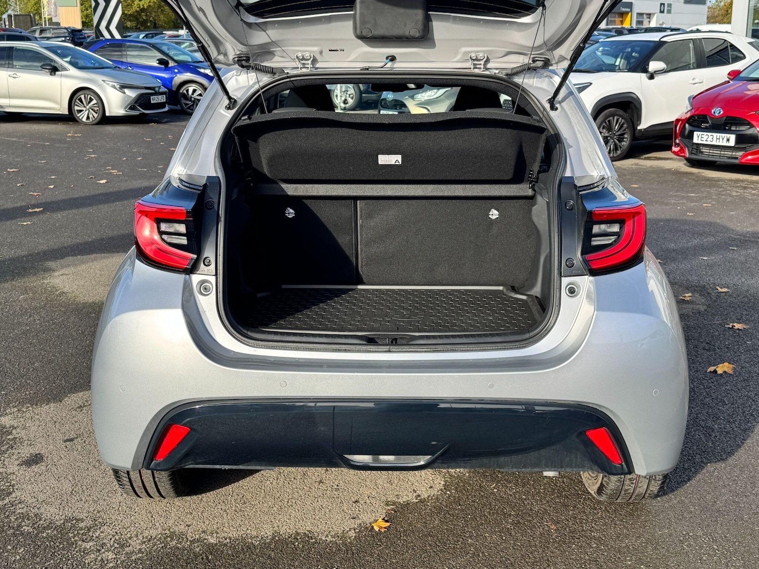 Used Toyota Yaris 2024 for sale - 76537702: Photo 10