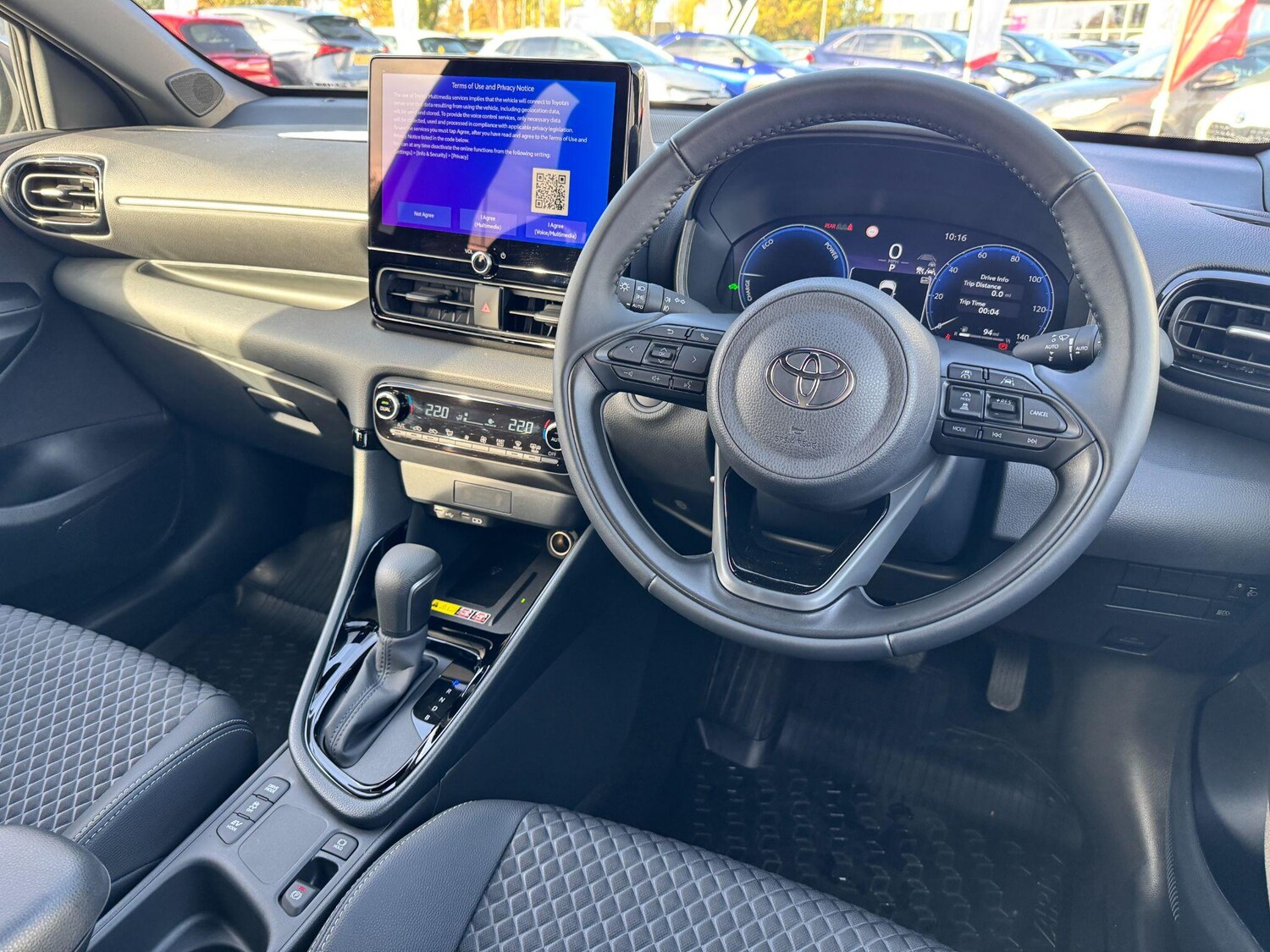 Used Toyota Yaris 2024 for sale - 76537702: Photo 16