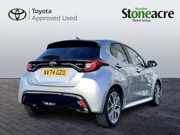 Used Toyota Yaris 2024 for sale - 76537702: Photo