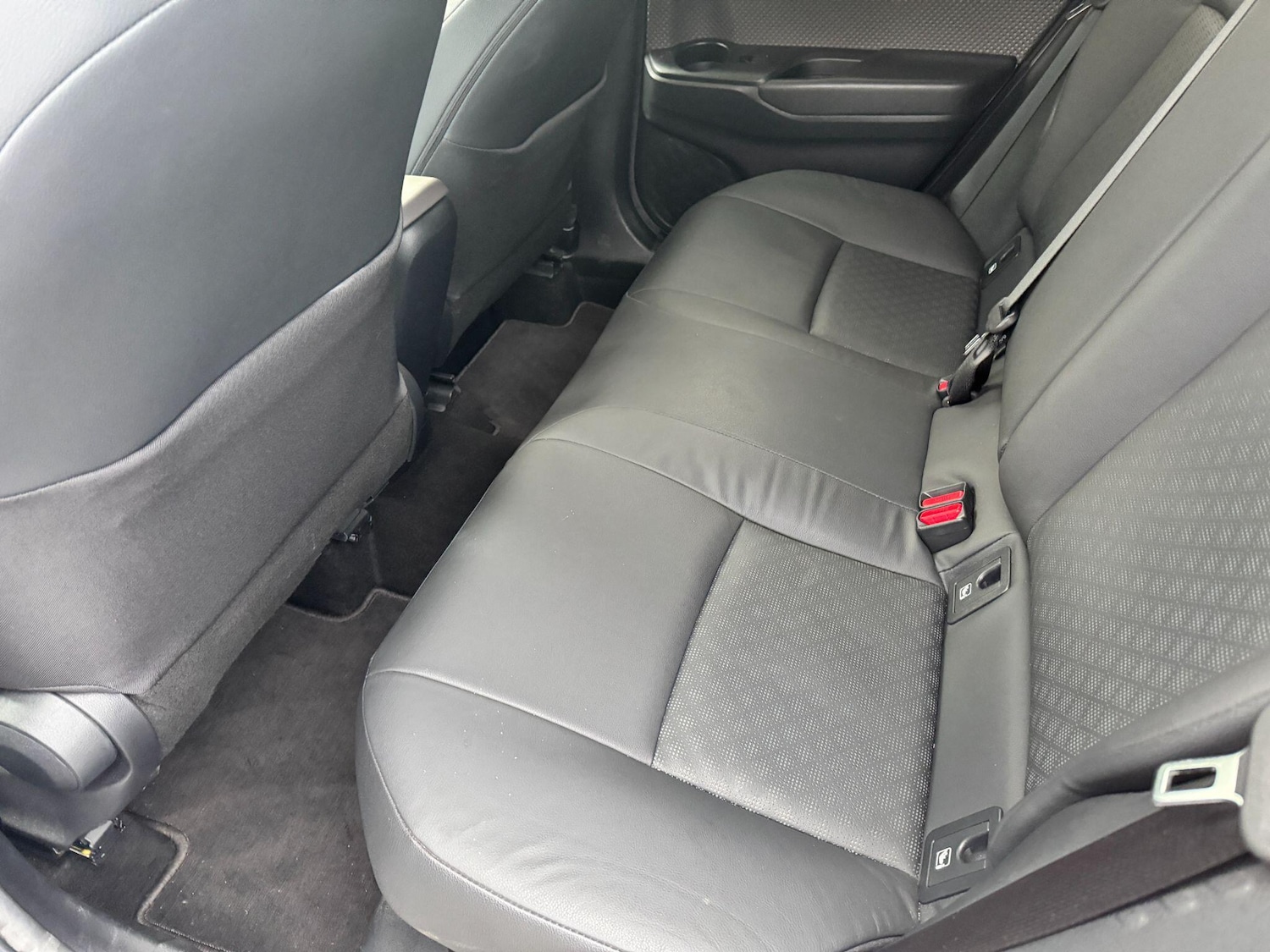Used Toyota C-HR 2022 for sale - 76158496: Photo 15
