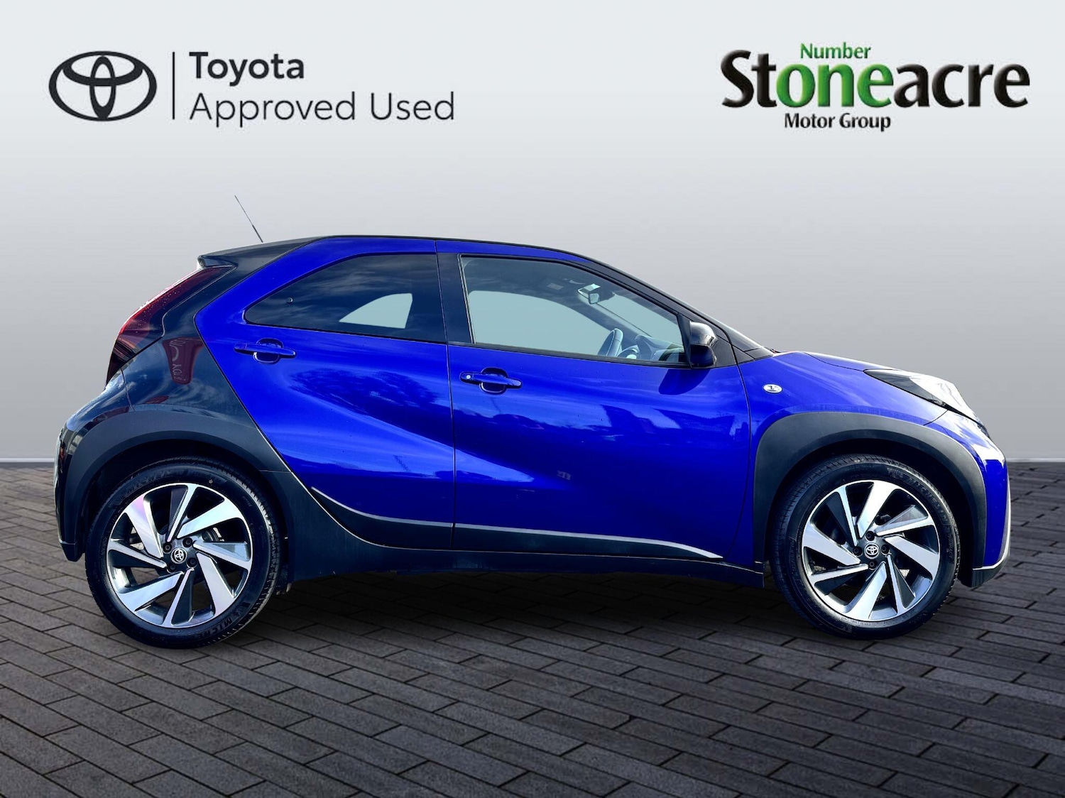 Used Toyota Aygo X 2023 for sale - 76913594: Photo 2