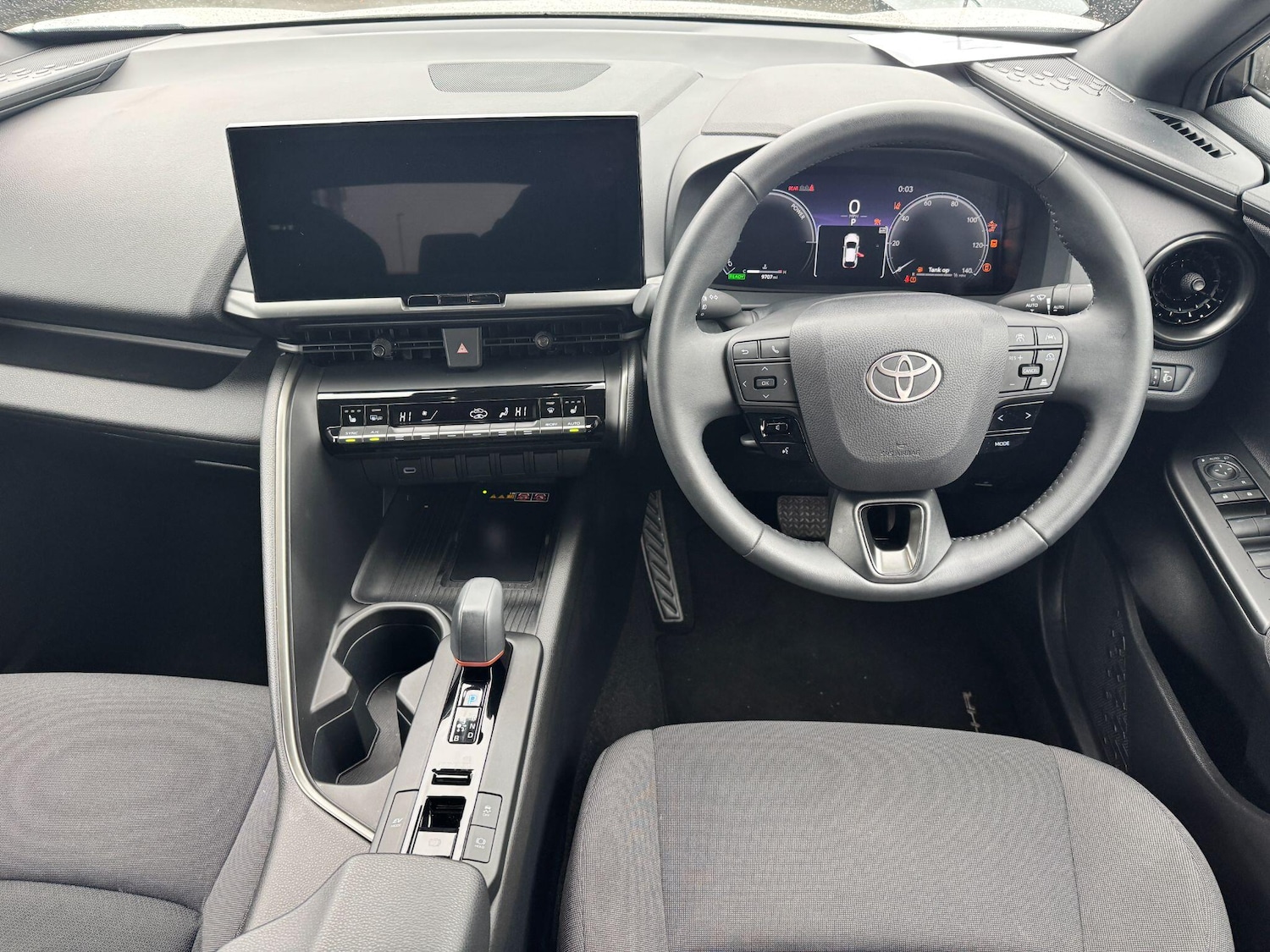 Used Toyota C-HR 2024 for sale - 76326466: Photo 17