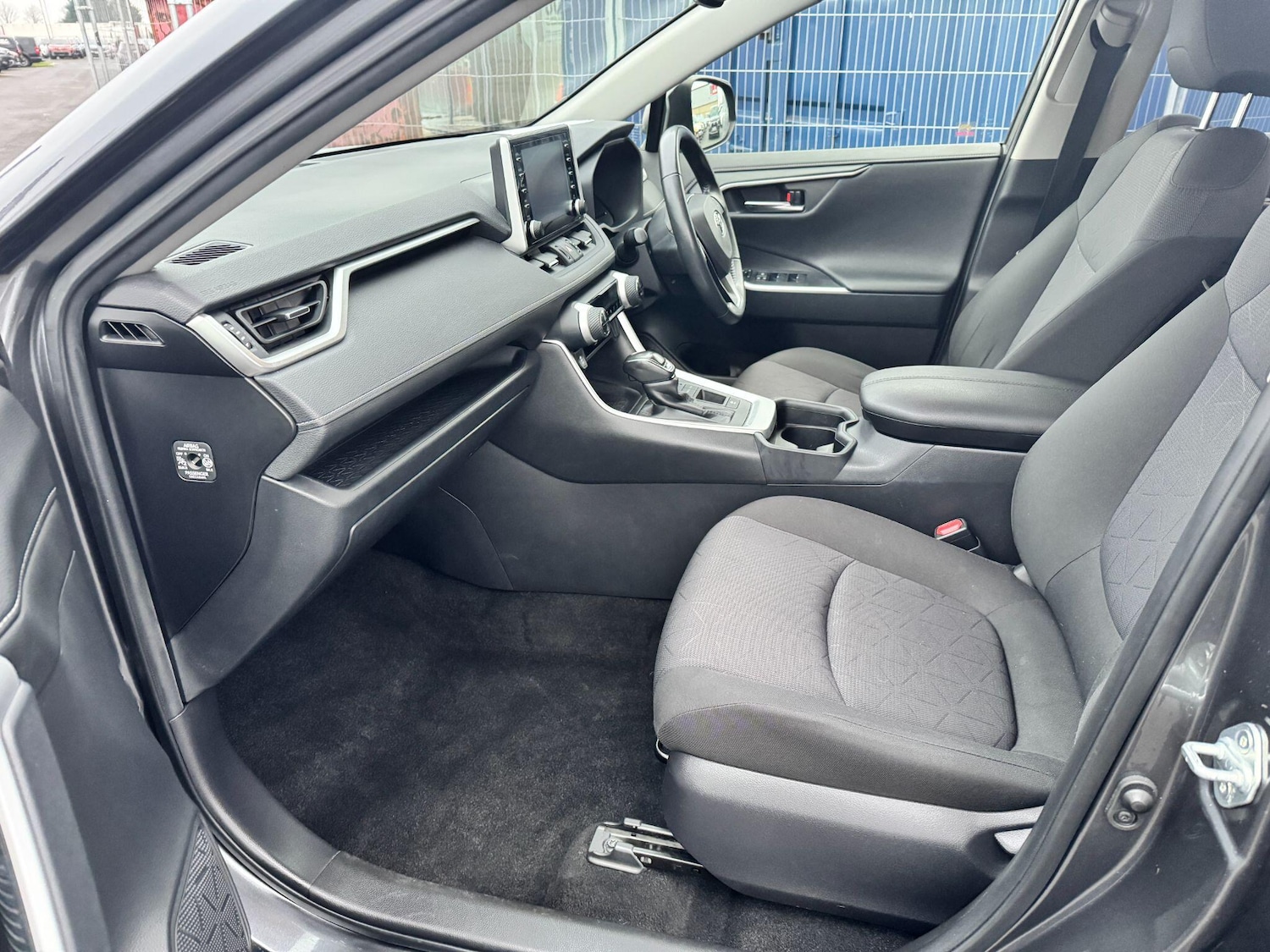 Used Toyota RAV4 2020 for sale - 77066406: Photo 14