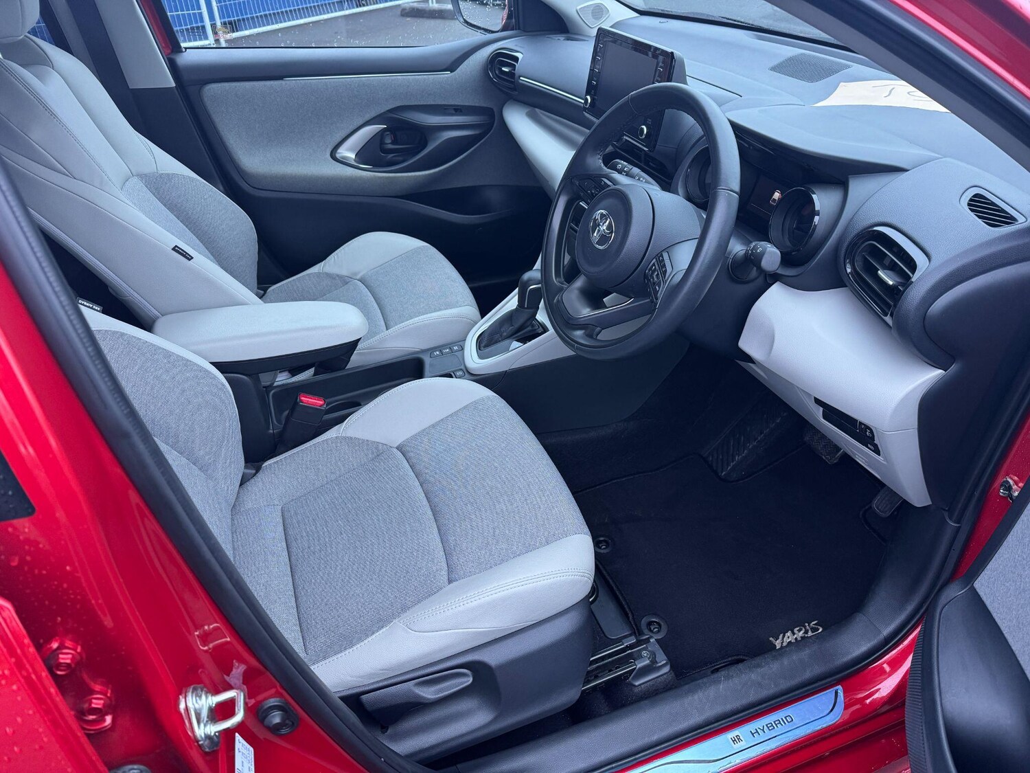 Used Toyota Yaris 2021 for sale - 77710552: Photo 11