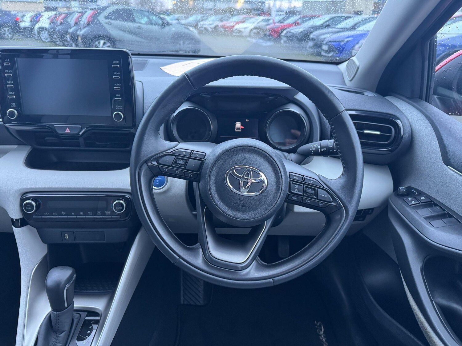 Used Toyota Yaris 2021 for sale - 77710552: Photo 17