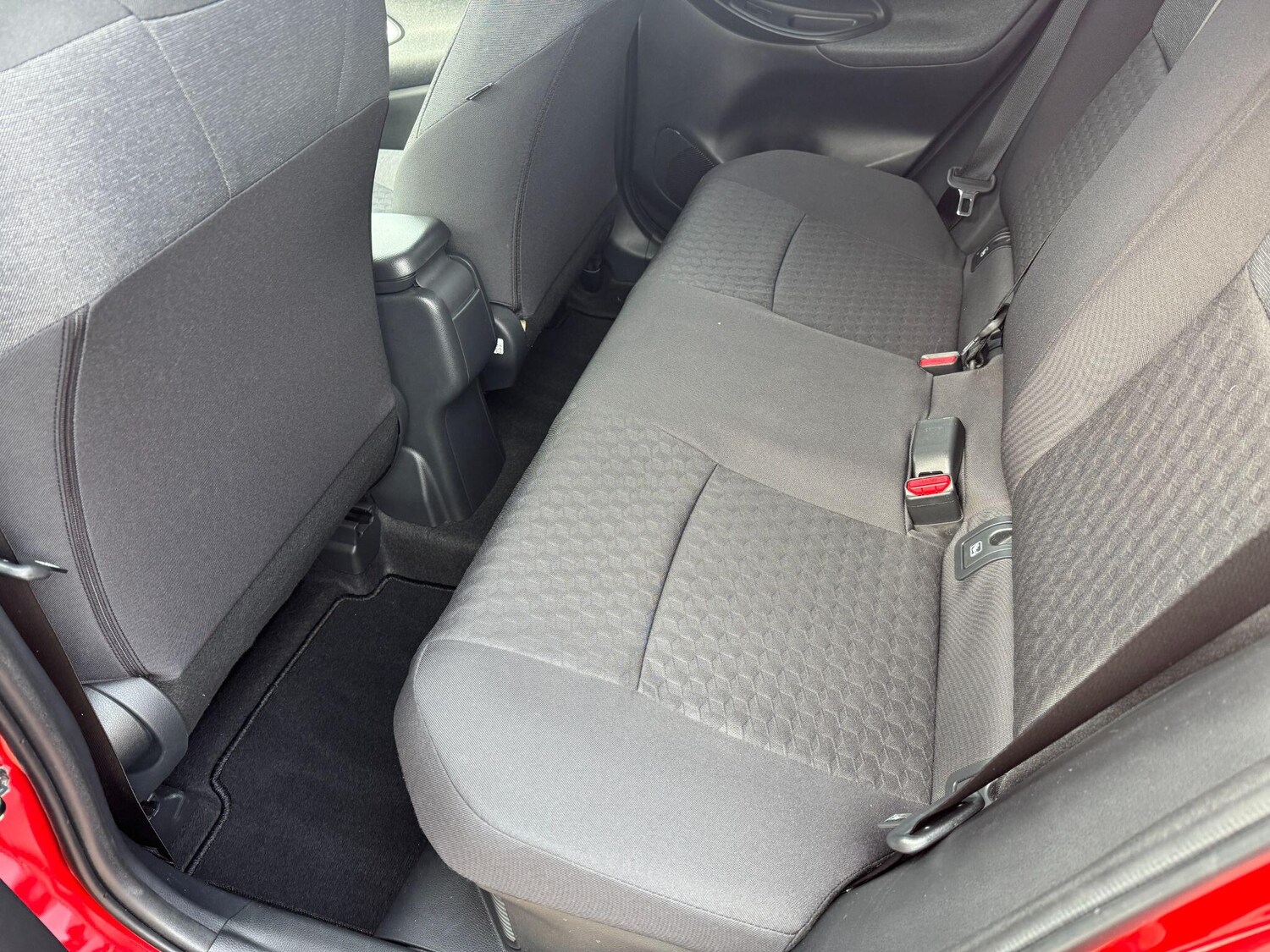 Used Toyota Yaris 2022 for sale - 77994250: Photo 13