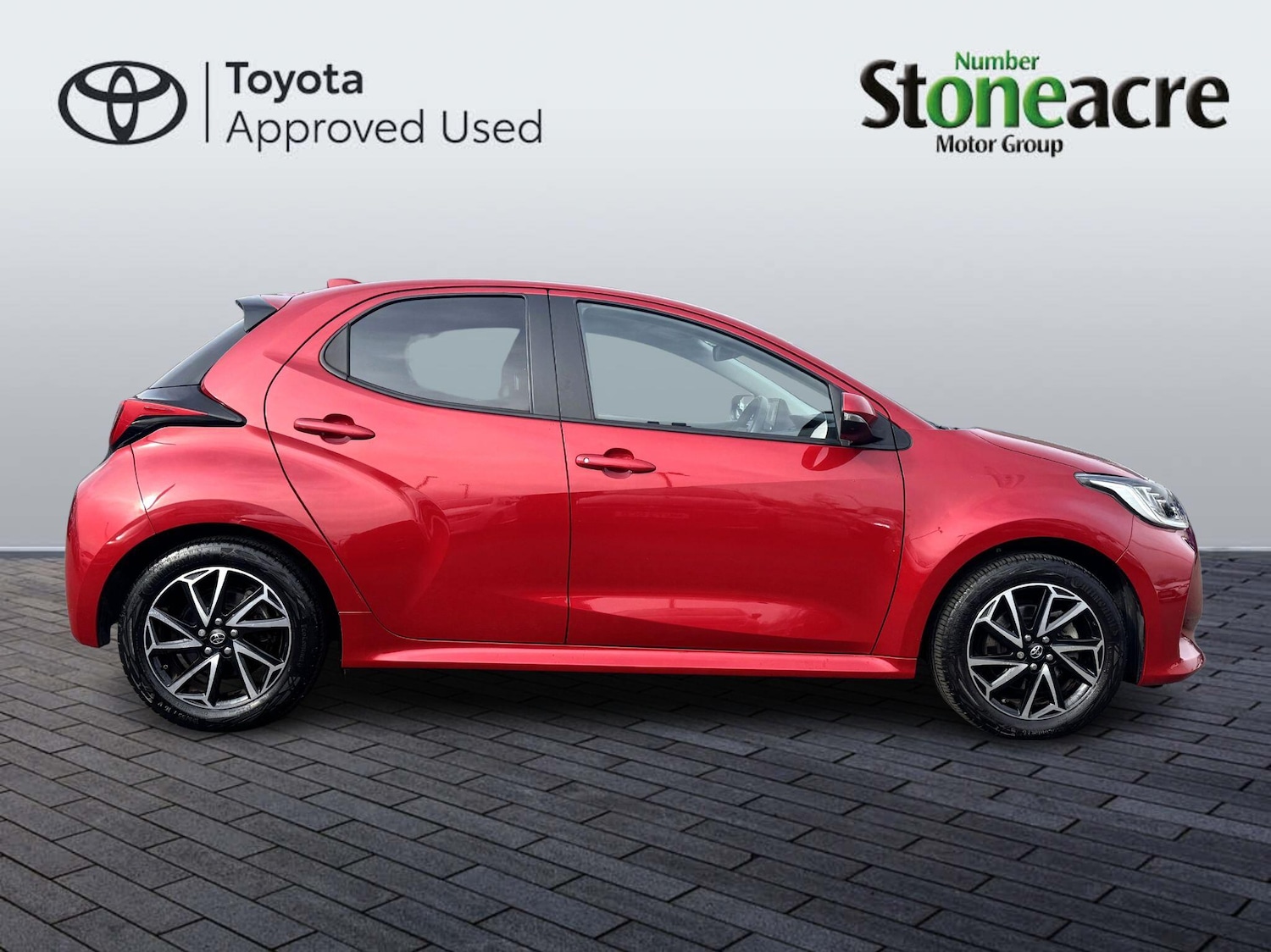 Used Toyota Yaris 2022 for sale - 77994250: Photo 2