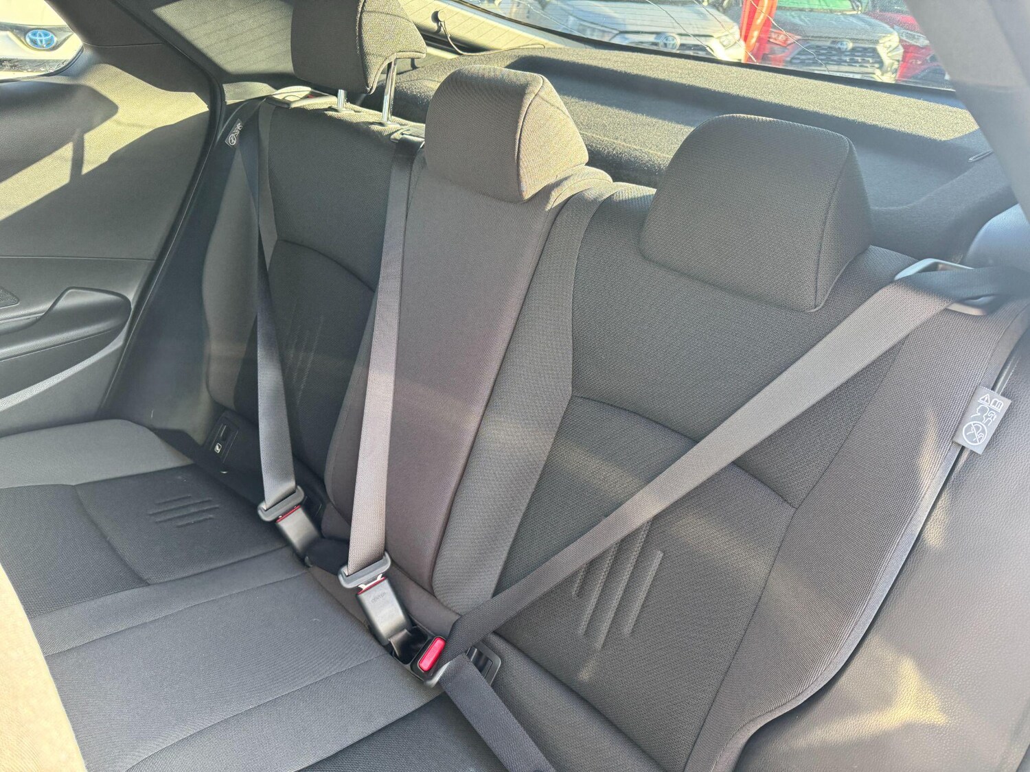 Used Toyota C-HR 2024 for sale - 76158601: Photo 15