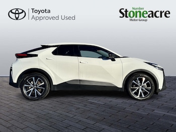 Used Toyota C-HR 2024 for sale - 76158601: Photo