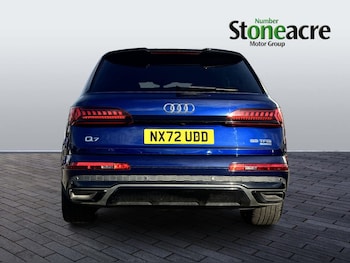 Used Audi Q7 2022 for sale - 76307502: Photo