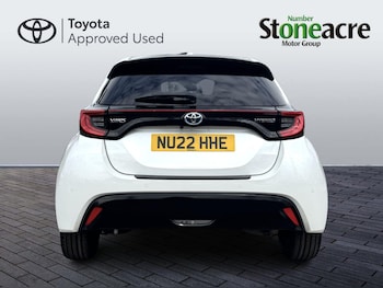 Used Toyota Yaris 2022 for sale - 79292152: Photo