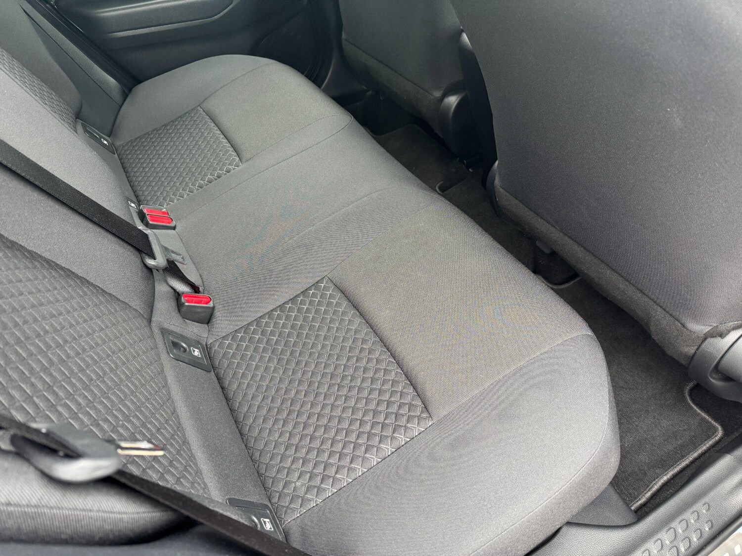 Used Toyota C-HR for sale - 77977883: Photo 12