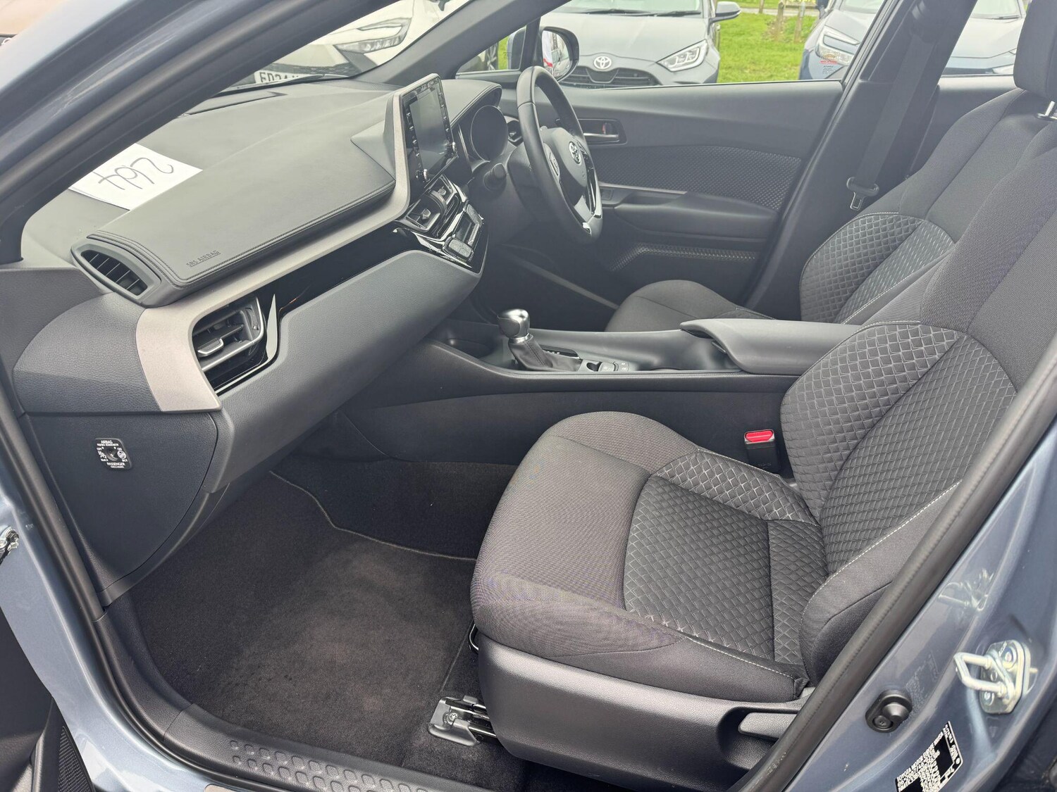 Used Toyota C-HR for sale - 77977883: Photo 14