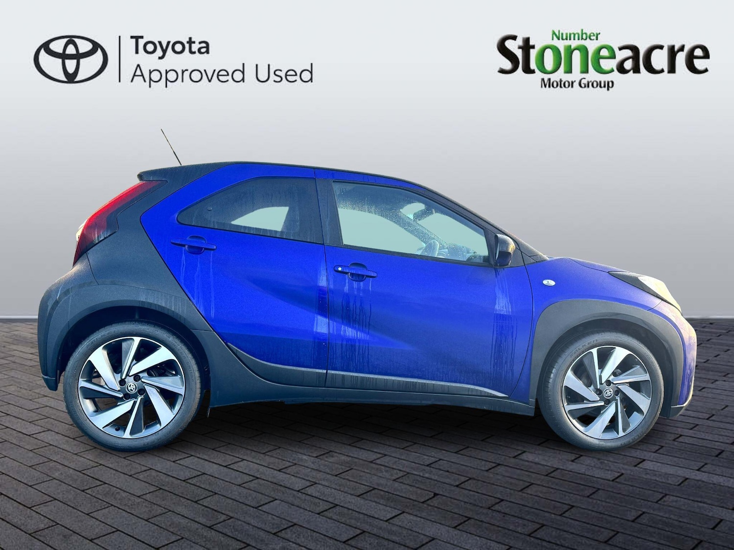 Used Toyota Aygo X 2022 for sale - 77131396: Photo 2