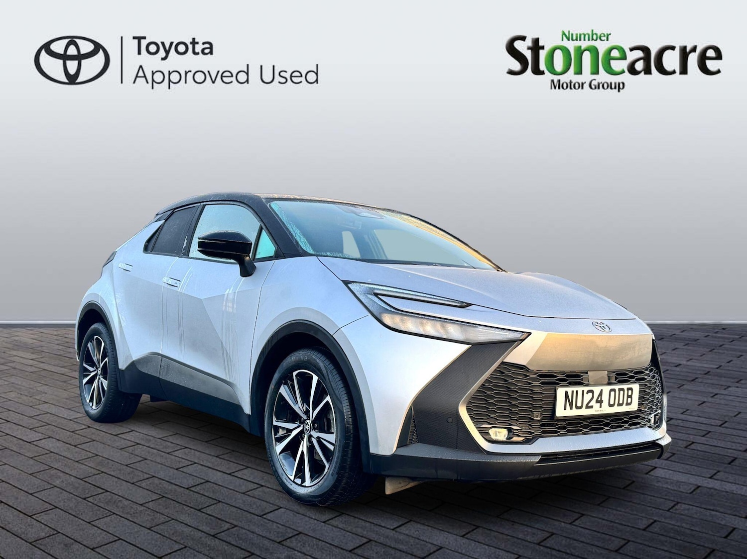 Used Toyota C-HR 2024 for sale - 77131399: Photo 1