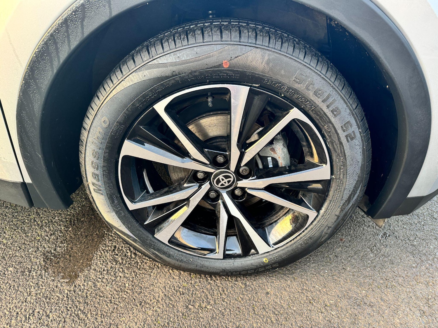 Used Toyota C-HR 2024 for sale - 77131399: Photo 9