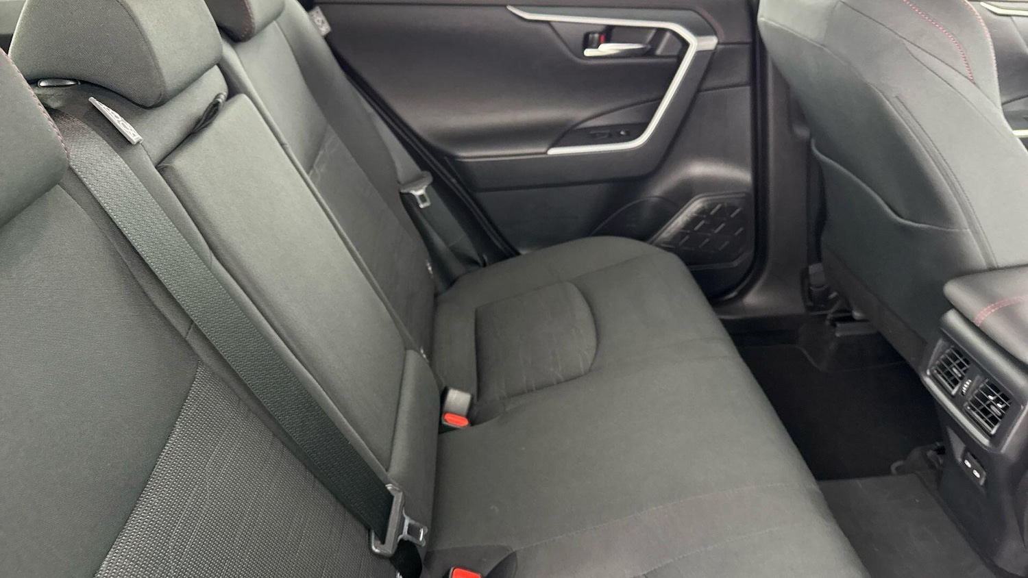 Used Toyota RAV4 2023 for sale - 77155364: Photo 18