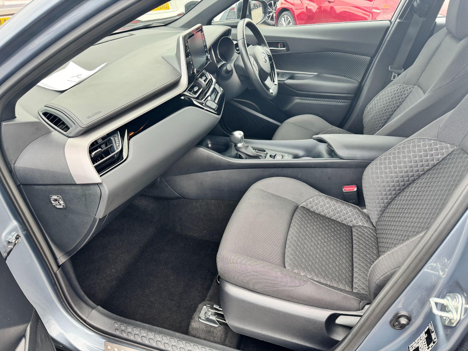 Used Toyota C-HR 2022 for sale - 76486002: Photo 14