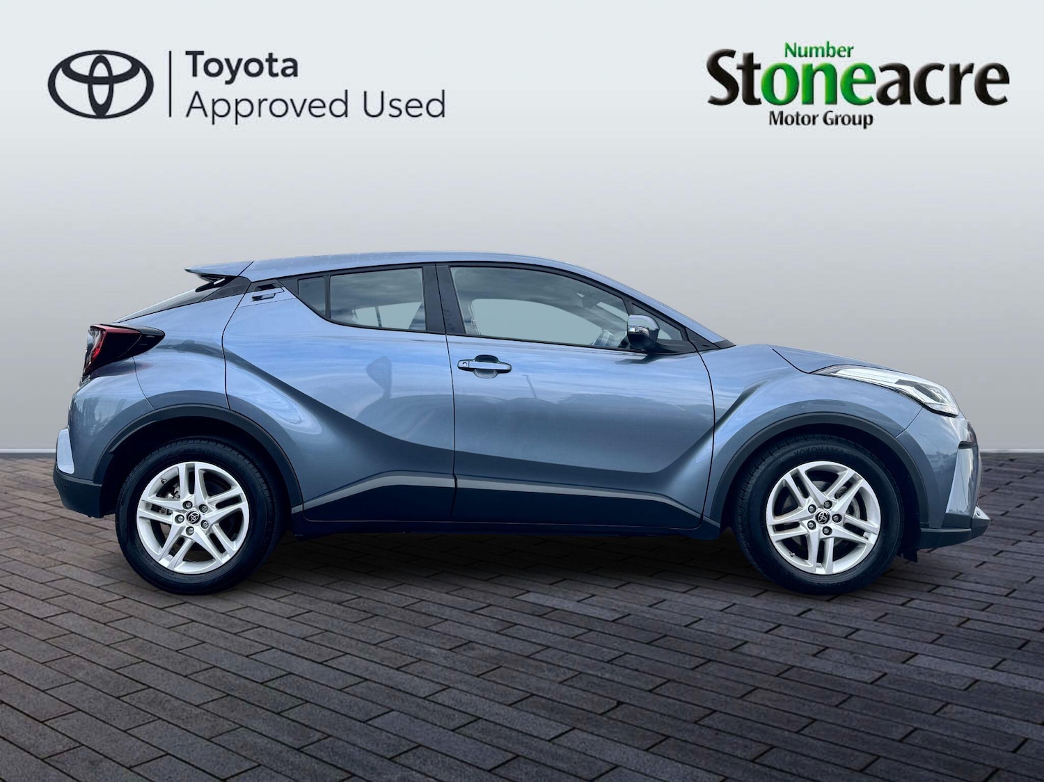 Used Toyota C-HR 2022 for sale - 76486002: Photo 2
