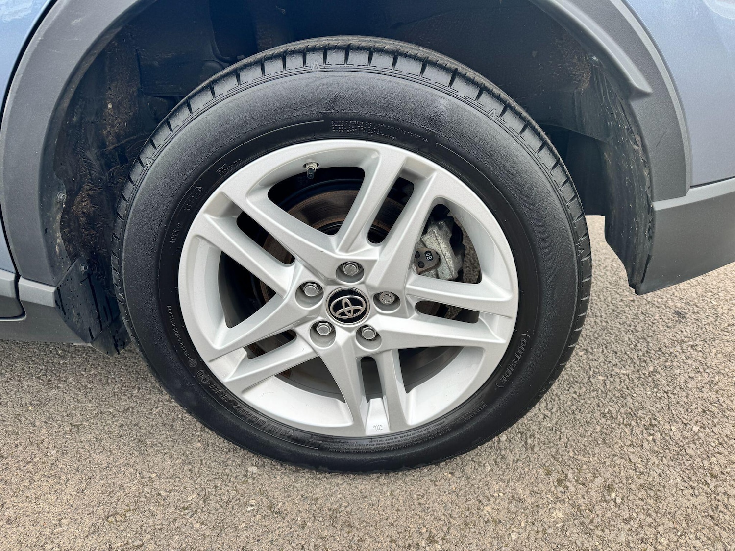 Used Toyota C-HR 2022 for sale - 76486002: Photo 9