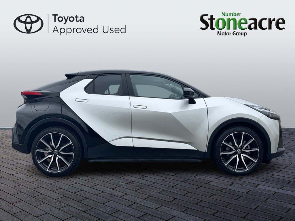 Used Toyota C-HR for sale - 77549704: Photo 2
