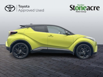 Used Toyota C-HR 2019 for sale - 77510205: Photo