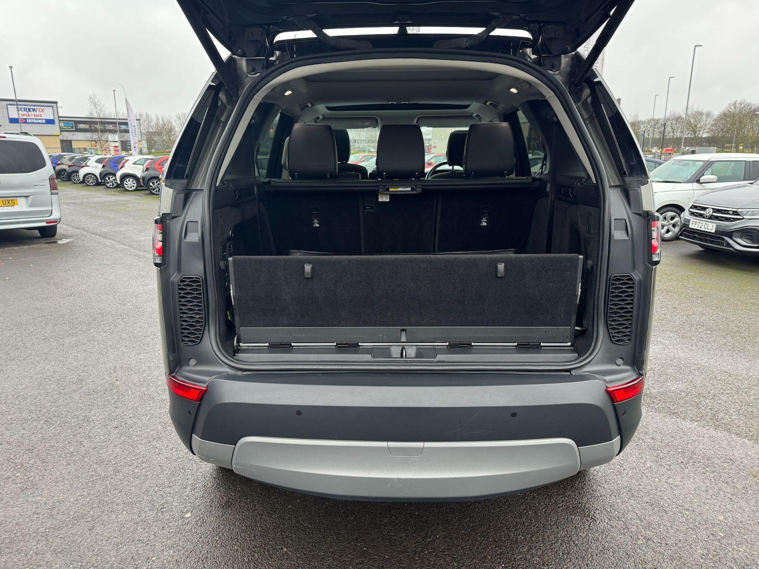 Used Land Rover Discovery 2020 for sale - 77468266: Photo 10