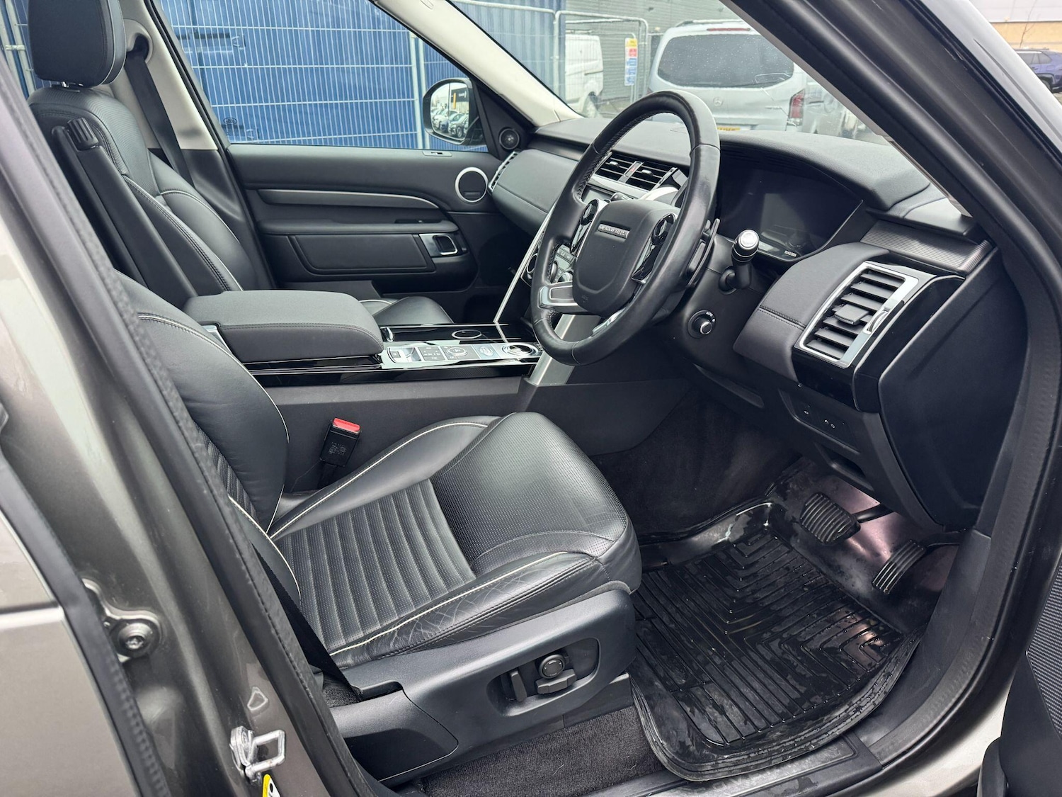 Used Land Rover Discovery 2020 for sale - 77468266: Photo 11