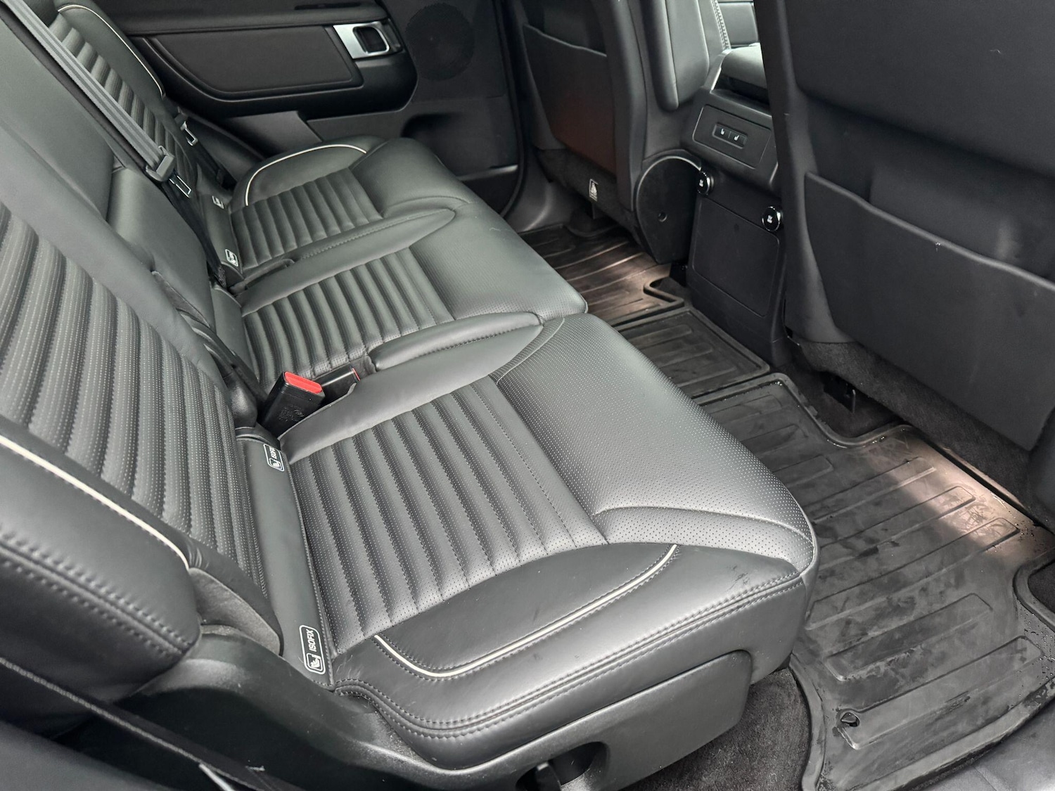 Used Land Rover Discovery 2020 for sale - 77468266: Photo 12