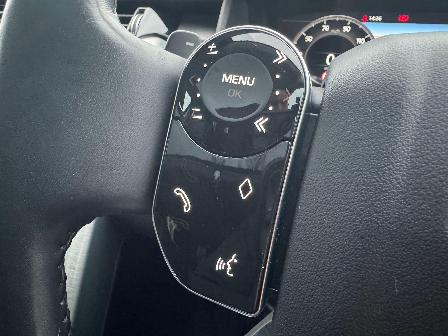 Used Land Rover Discovery 2020 for sale - 77468266: Photo 23