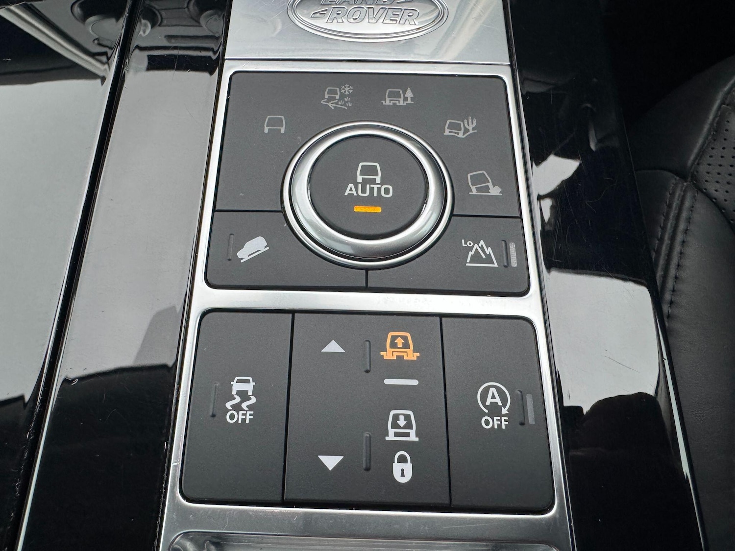 Used Land Rover Discovery 2020 for sale - 77468266: Photo 24