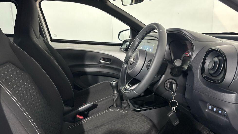 Used Toyota Aygo X 2025 for sale - 77723577: Photo 9